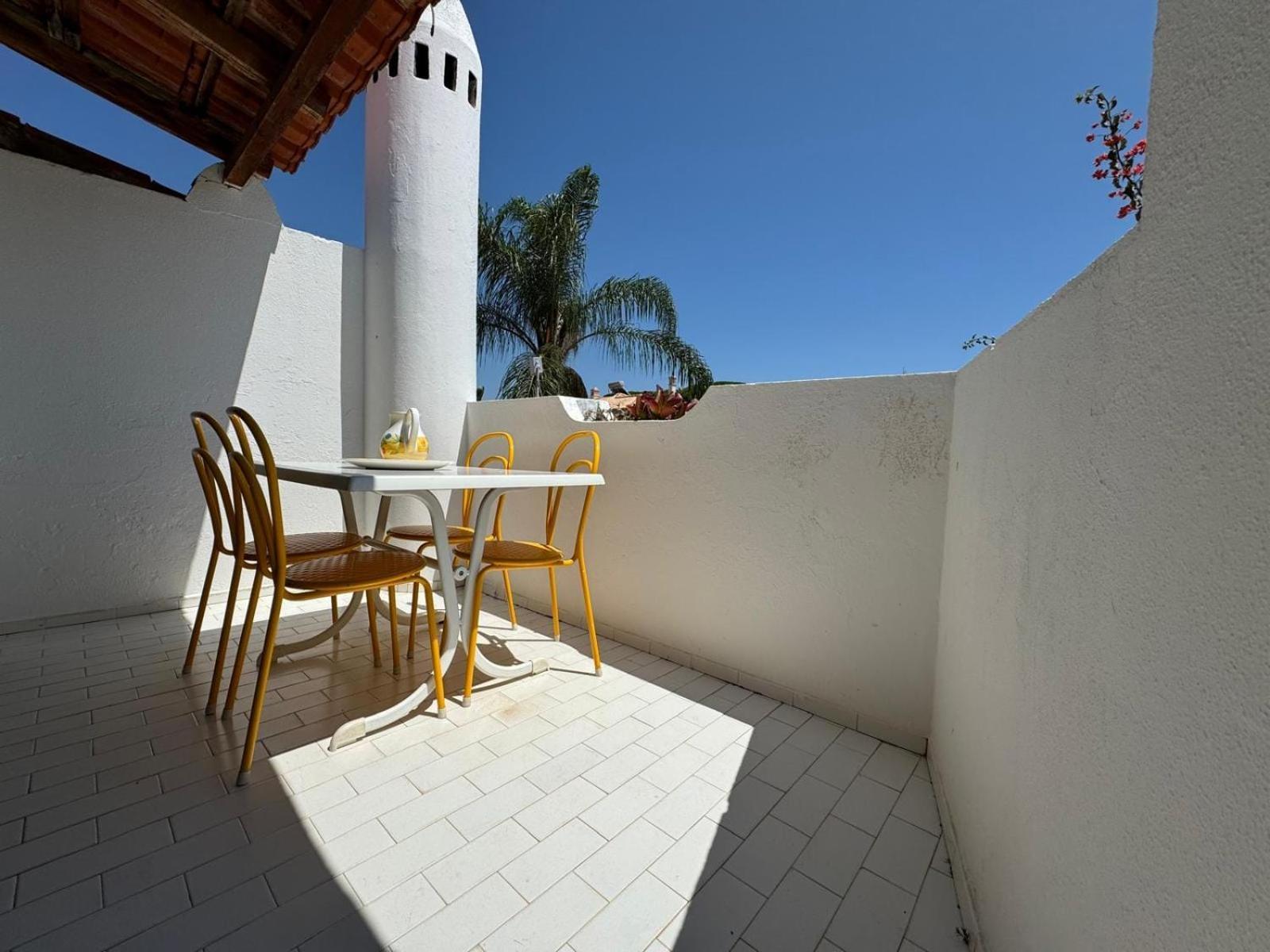 Casa Das Flores อัลบูเฟรา ภายนอก รูปภาพ